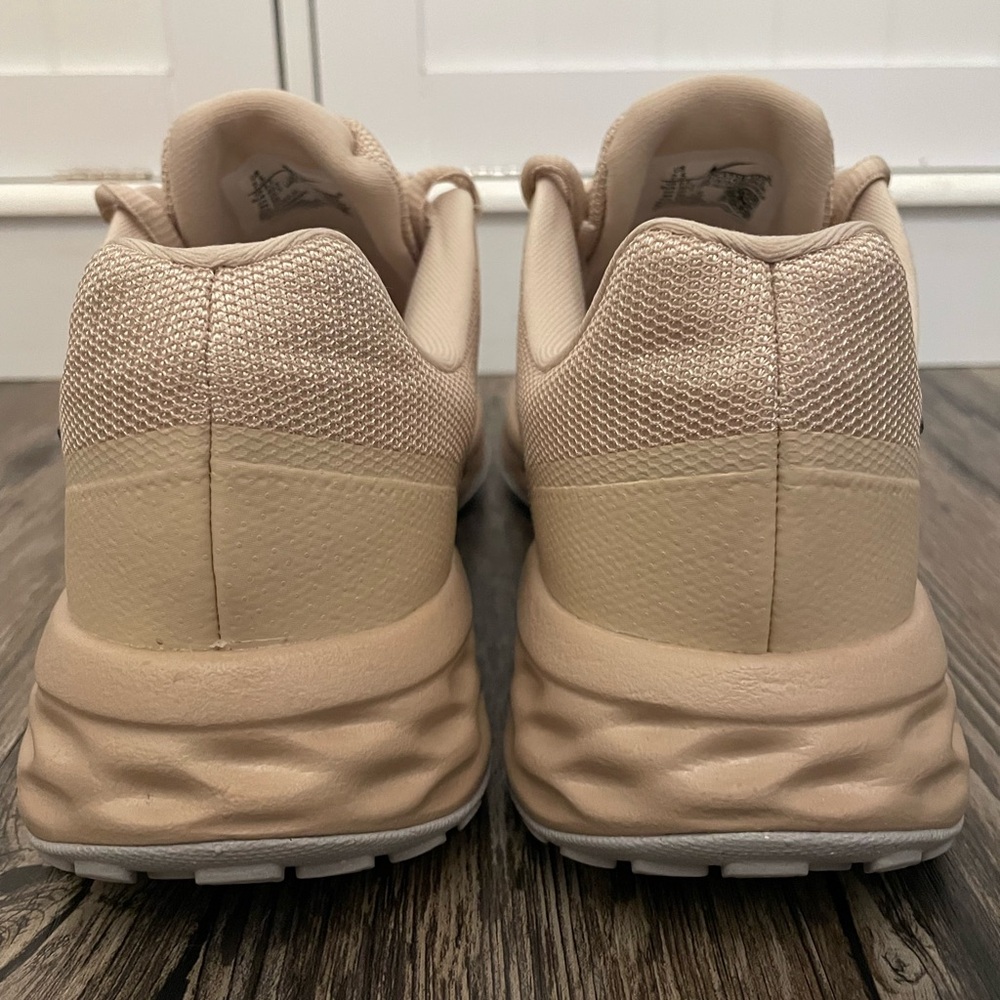 Nike Revolution 6 Running Shoes Men’s 7.5 - Picture 6 of 6